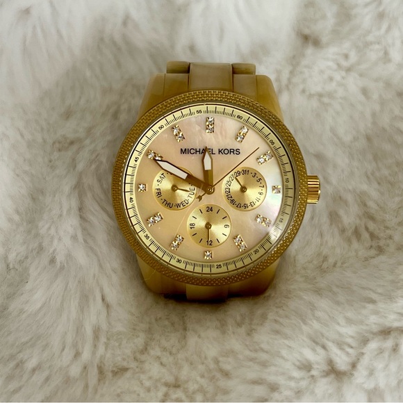 Michael Kors Jet Set Champagne Mother of Pearl Ladies Chronograph Watch MK5217 - Picture 5 of 9